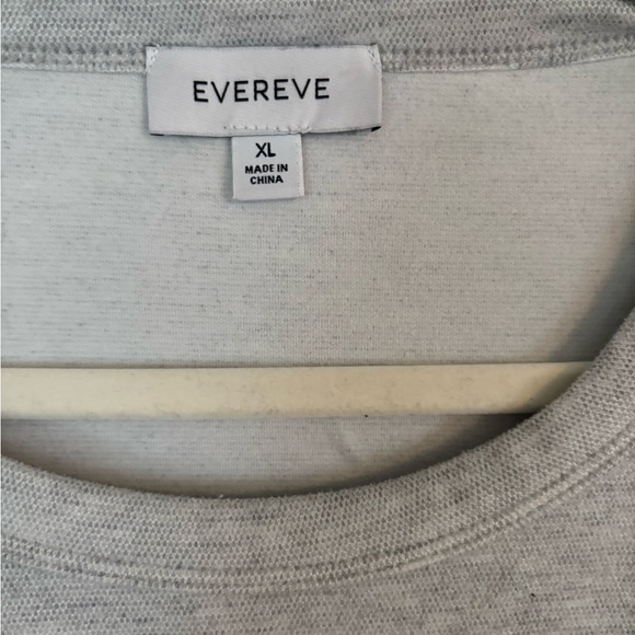 Evereve Heather Light Gray Crewneck Sweatshirt - Picture 3 of 3